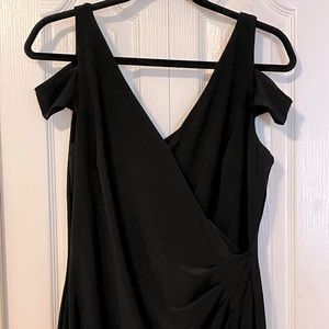 Ralph Lauren black v-neck Shoulder cut out dress Size 8